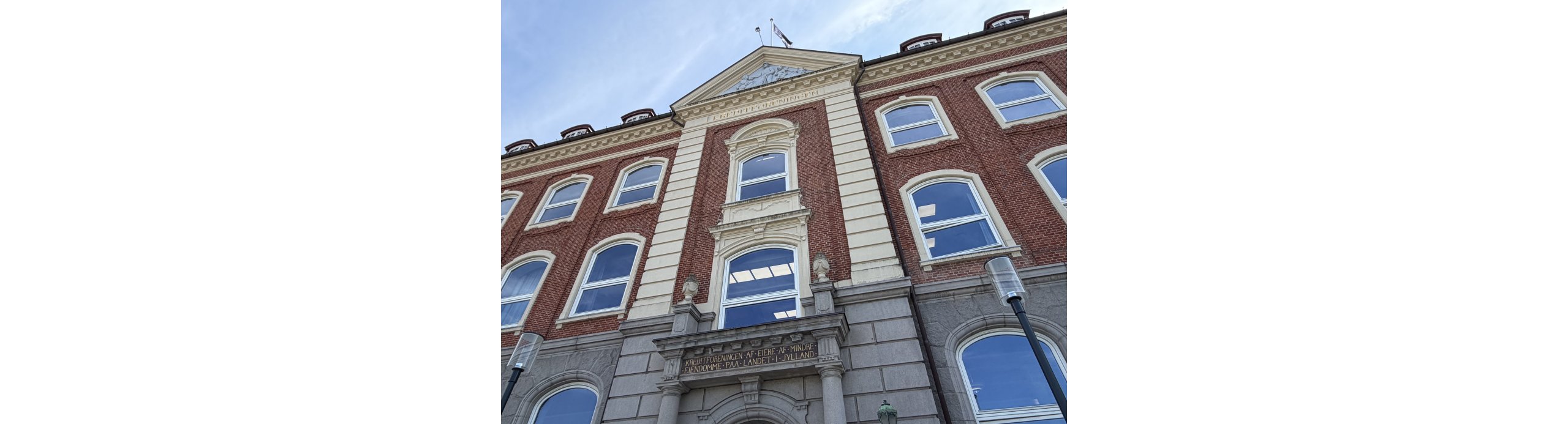 Velkommen hos L&aelig;gehuset Aalborg